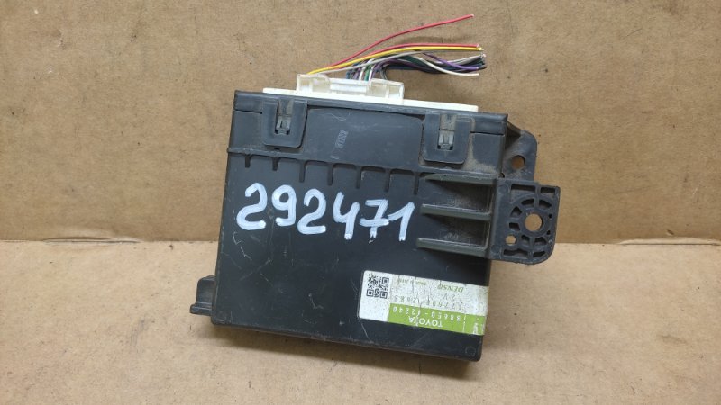 Блок электронный TOYOTA RAV4 05-12 88650-42240 Б/У