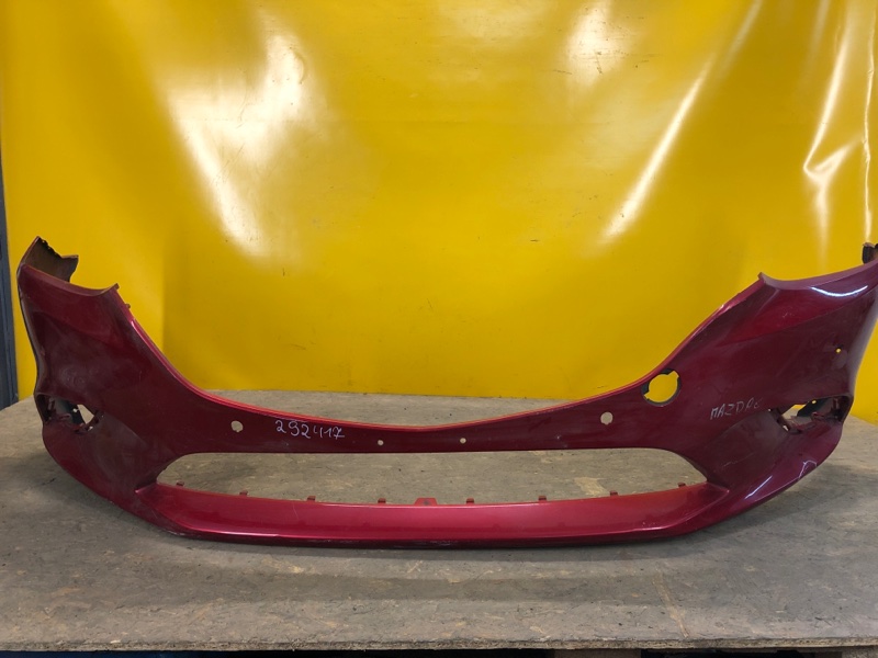 Бампер передний MAZDA 6 GJ 12- GMV8-50-031C BB Б/У