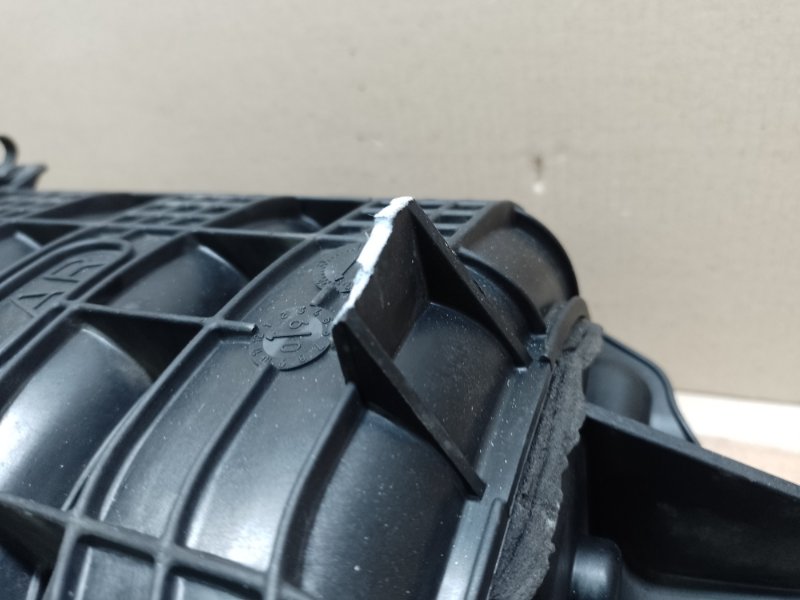 Коллектор впускной CAMRY 40 06-11 2010 2.5 2ARFE