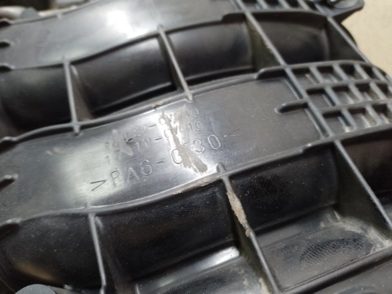 Коллектор впускной CAMRY 40 06-11 2010 2.5 2ARFE