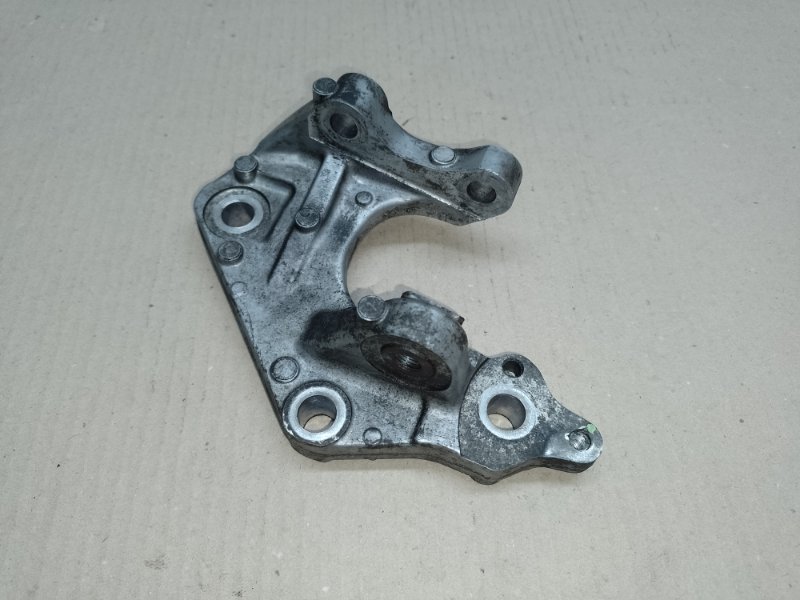 Кронштейн насоса ГУР TOYOTA CAMRY 40 06-11 2.5 2ARFE