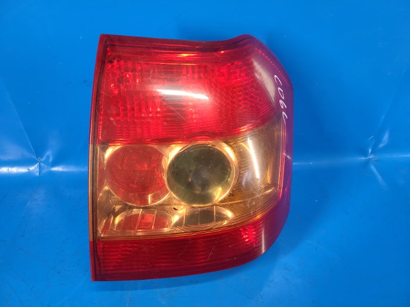 Фонарь наружный левый TOYOTA COROLLA 120 00-07 81560-02301 Б/У