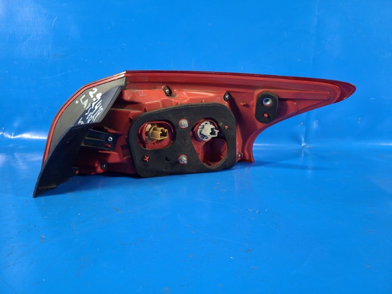 Фонарь наружный левый LANCER X 10 07-15