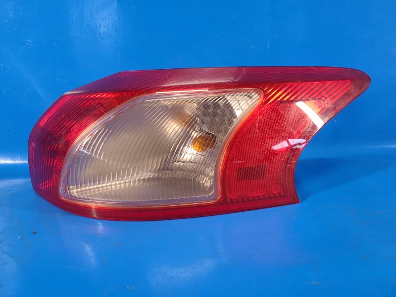 Фонарь наружный правый MITSUBISHI LANCER X 10 07-15 8330A280 Б/У