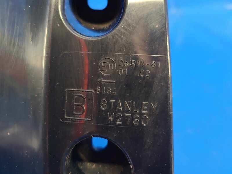 Фонарь наружный левый MAZDA CX-3 14-18