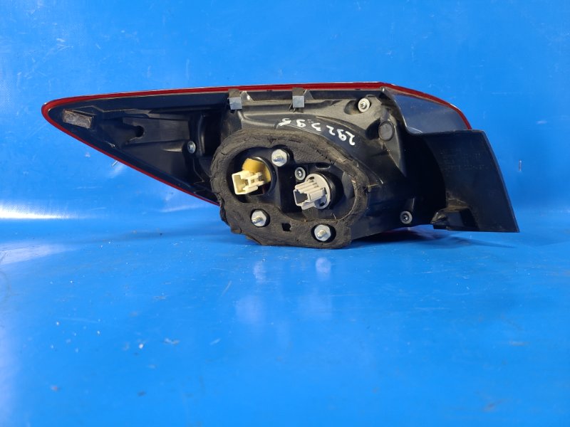 Фонарь наружный правый 3 BM 13-19