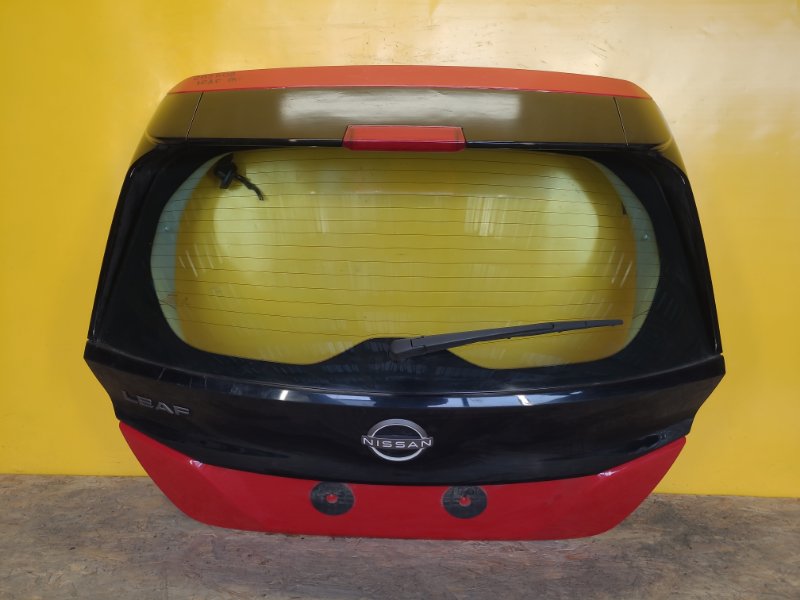Крышка багажника NISSAN LEAF 18- K01005SHMB Б/У