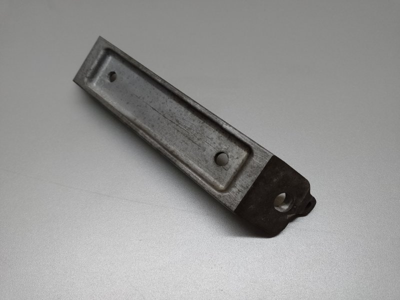 Кронштейн КПП SRX 09-16 2012 3.6 LFX