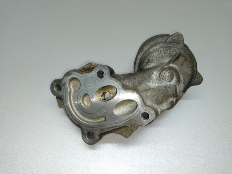 Кронштейн масляного фильтра SRX 09-16 2012 3.6 LFX