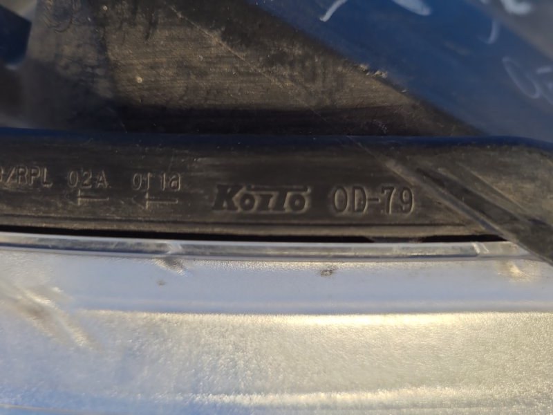 Фара правая YARIS 11-20 Фара правая YARIS 11-20