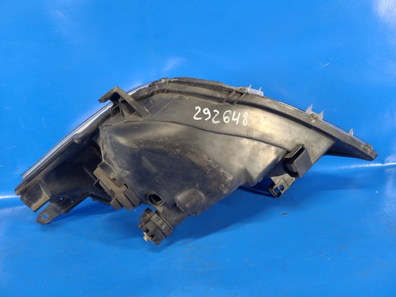 Фара правая YARIS 11-20 Фара правая YARIS 11-20