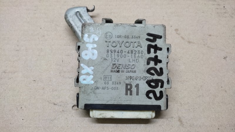 Блок управления освещением LEXUS RX350/450 09-15 89940-48230 Б/У