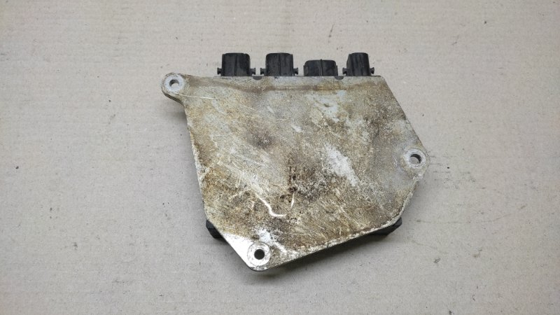 Блок управления форсунками GS350 GS300 05-11