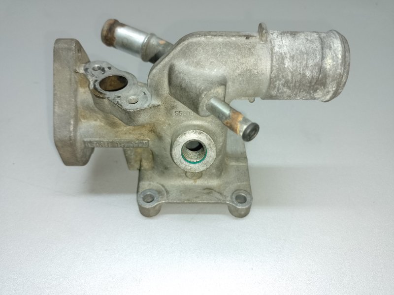 Фланец системы охлаждения MAZDA CX-7 06-12 2008 2.3 L3 L3K9-15-17ZB Б/У