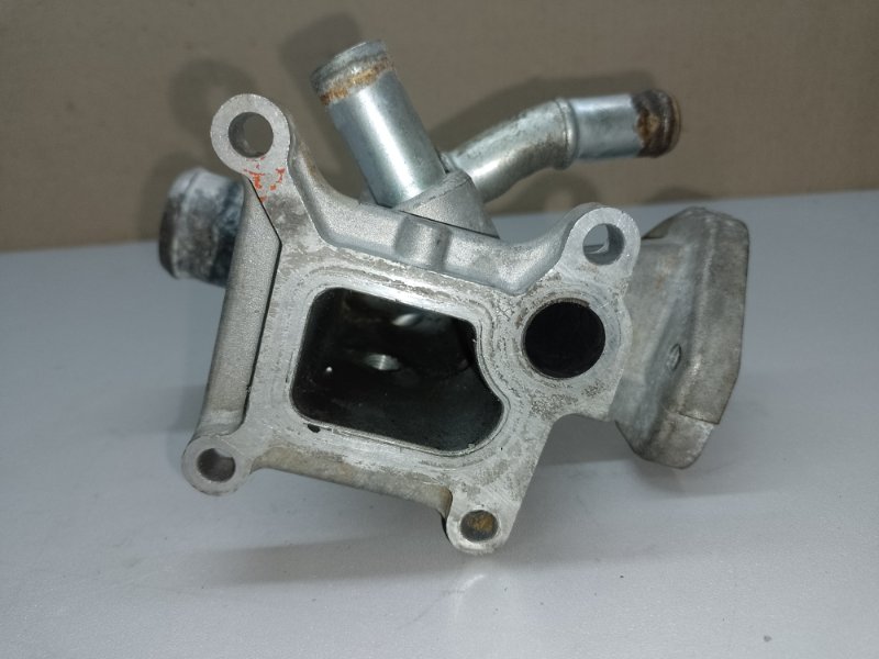 Фланец системы охлаждения CX-7 06-12 2008 2.3 L3