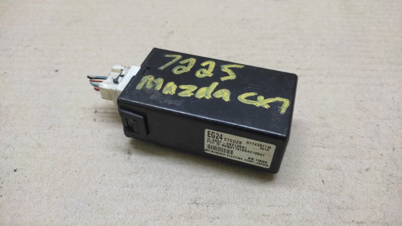 Блок комфорта MAZDA CX-7 06-12 EG24-67-5DZB Б/У