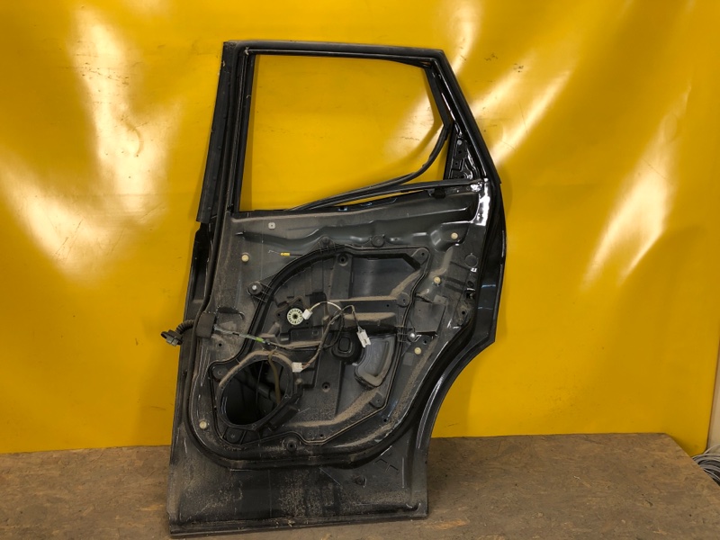 Дверь задняя правая CX-7 06-12