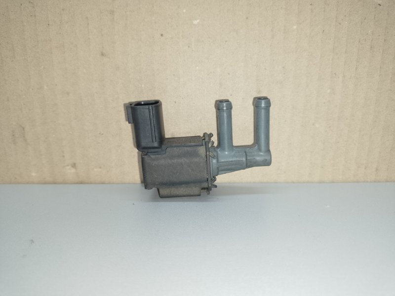 Запчасть клапан электромагнитный (вакуумный) NISSAN MURANO Z50 02-07 2005 3.5 VQ35DE 14930-CD700 Б/У Клапан электромагнитный (вакуумный) NISSAN MURANO Z50 02-07 2005 3.5 VQ35DE 14930-CD700 Б/У
