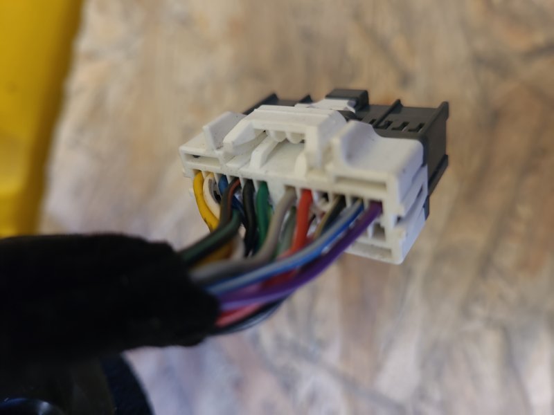 Зеркало левое SORENTO UM 14- Зеркало левое SORENTO UM 14-