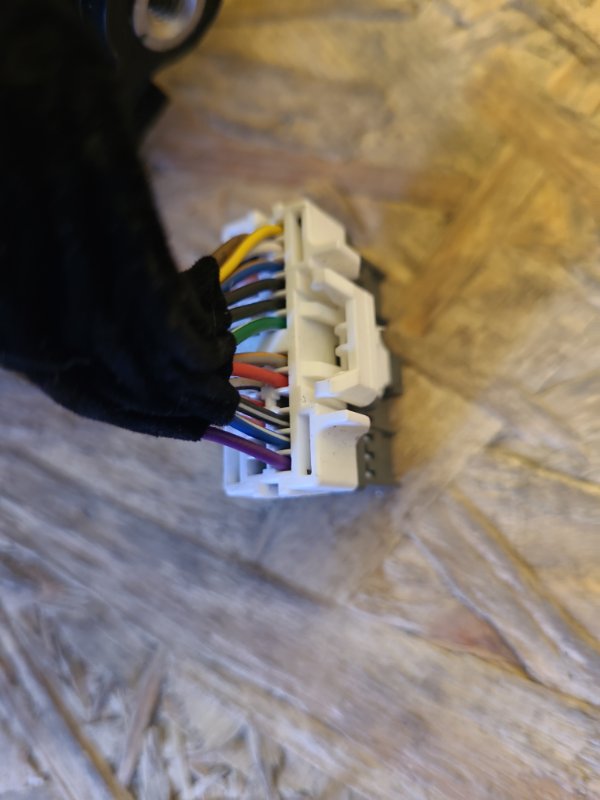 Зеркало правое SORENTO UM 14-