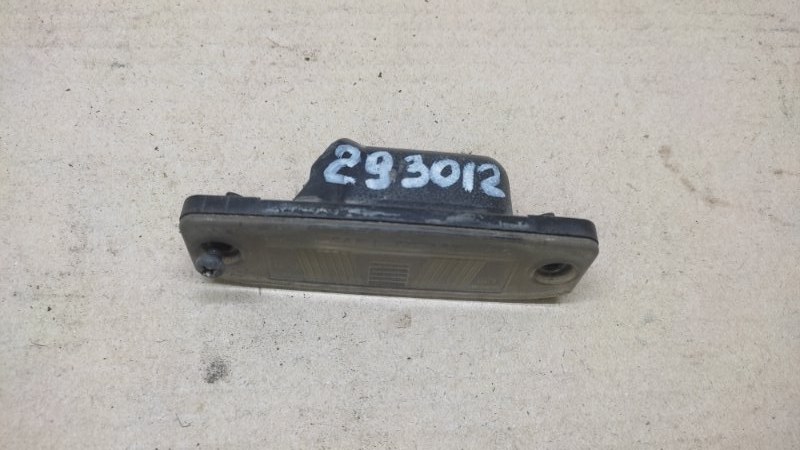 Подсветка номера HYUNDAI SONATA YF 10-14 92501-3S100 Б/У