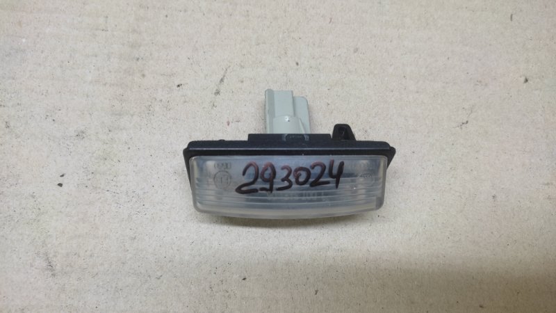 Подсветка номера NISSAN SENTRA B17 12-21 2013 1.8 MRA8DE 26510-9Y00A Б/У