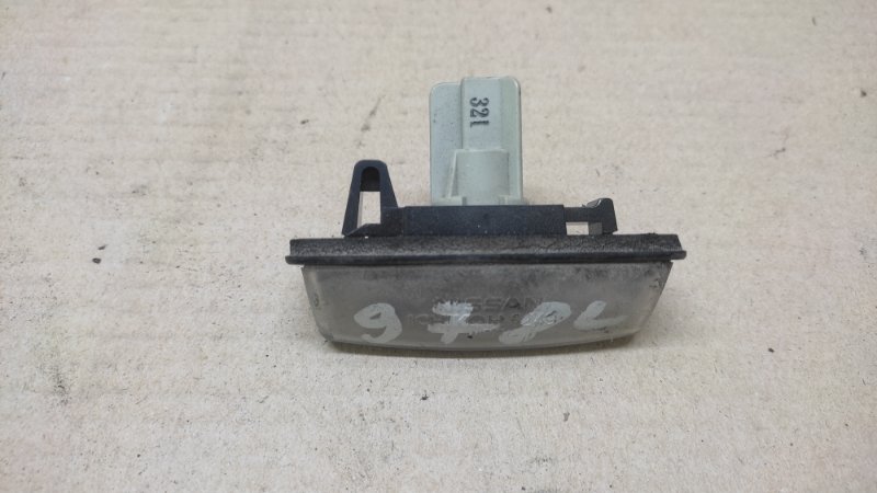 Подсветка номера SENTRA B17 12-21 2013 1.8 MRA8DE