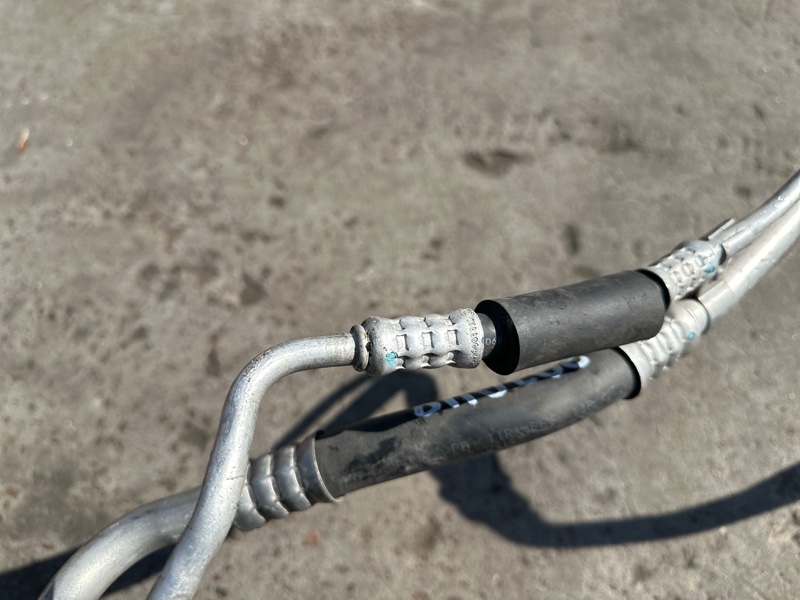 Трубка кондиционера JOURNEY 08-20 Трубка кондиционера JOURNEY 08-20