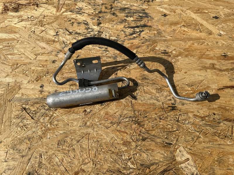 Трубка кондиционера DODGE JOURNEY 08-20 68058965AA Б/У