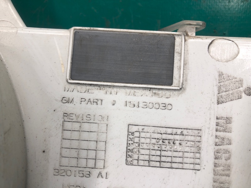 Повторитель поворота в бампер передний правый ENCLAVE 08-12 2008 3.6 LY7