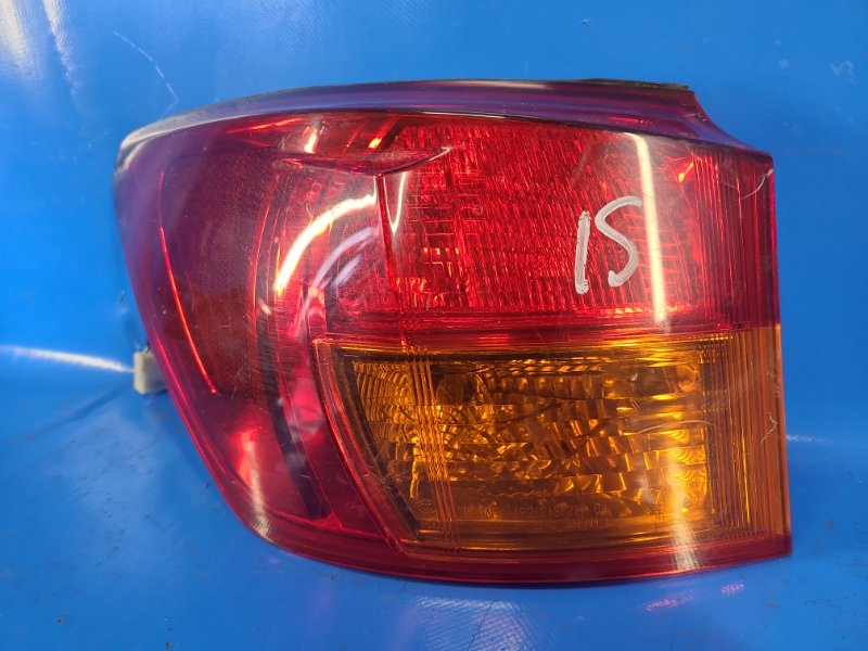 Фонарь наружный левый LEXUS IS250/350 05-13