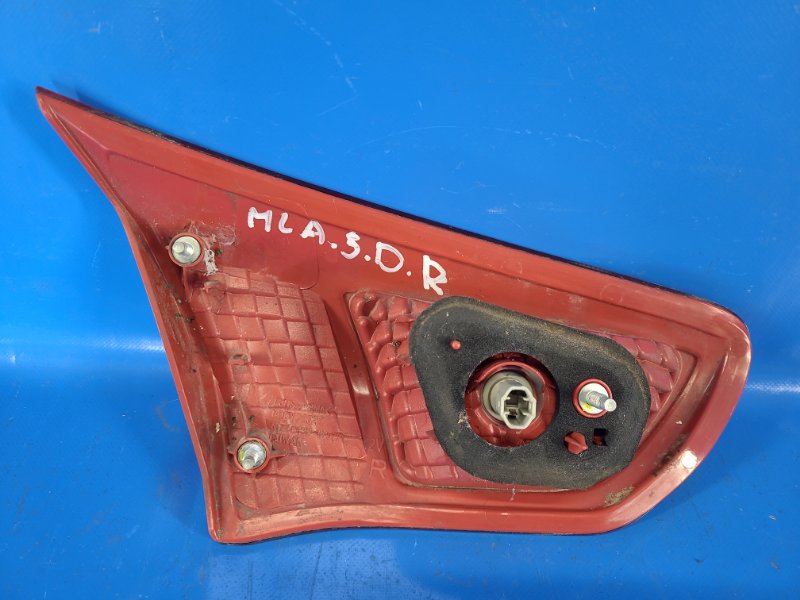 Фонарь внутренний правый MITSUBISHI LANCER X 10 07-15