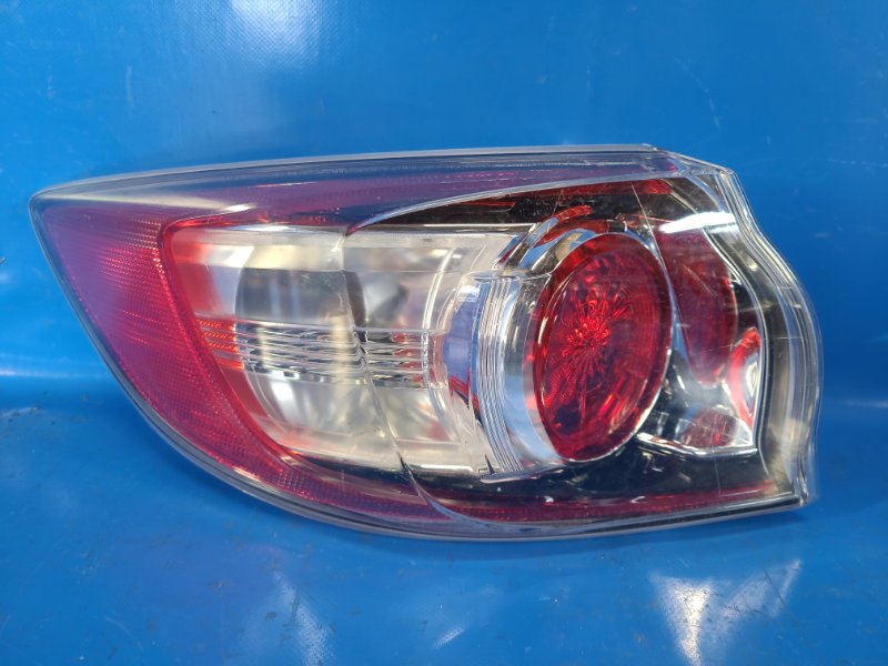 Фонарь наружный левый MAZDA 3 BL 09-13 BBN751160 Б/У
