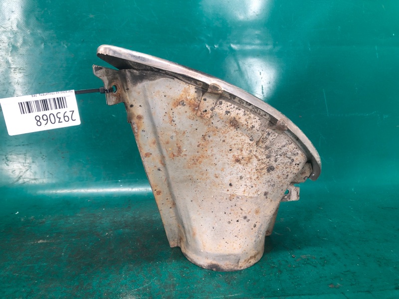 Запчасть насадка на глушитель левая FORD FUSION 14- Седан DS7Z-17F827-D Б/У Насадка на глушитель левая FORD FUSION 14- Седан DS7Z-17F827-D Б/У