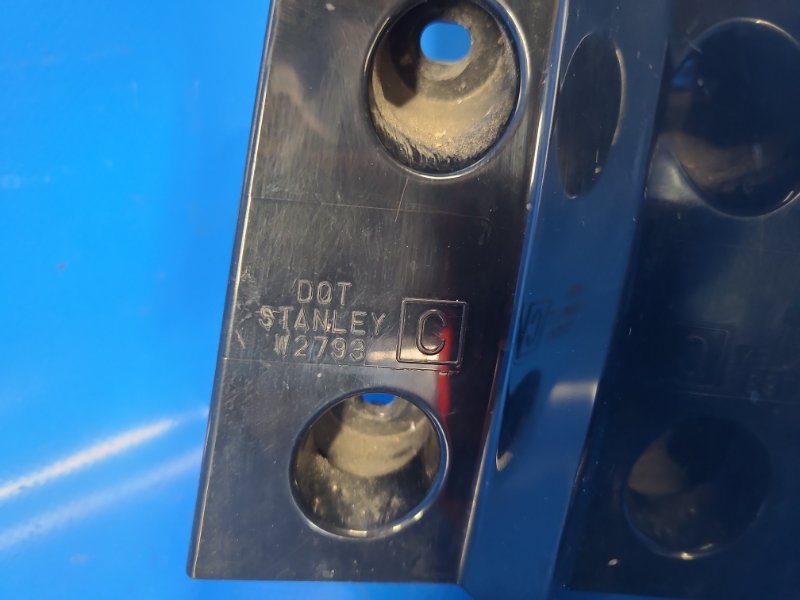 Фонарь наружный правый MAZDA CX-3 14-18