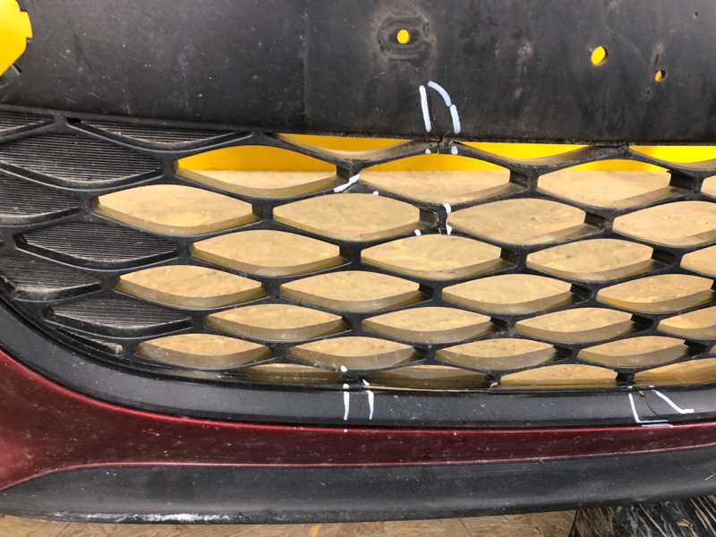 Бампер передний передний CX-7 06-12