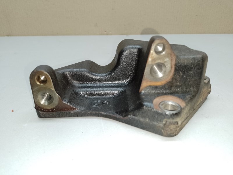 Кронштейн промежуточного вала 3 BL 09-13