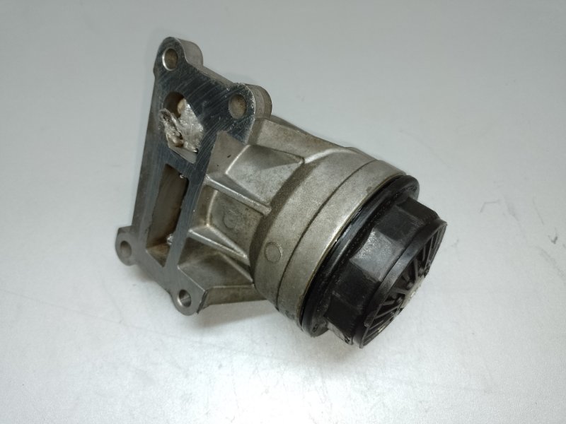 Корпус масляного фильтра MAZDA 3 BL 09-13 LF02-14-310A Б/У