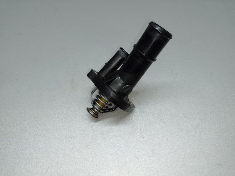 Термостат MAZDA 3 BL 09-13 LF70-15-170 Б/У