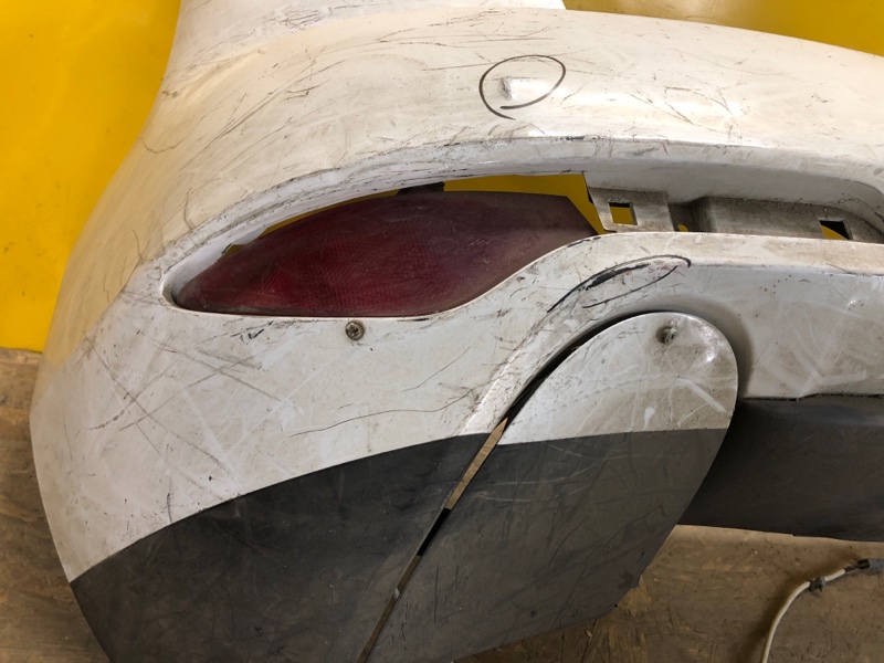 Бампер задний CX-7 06-12