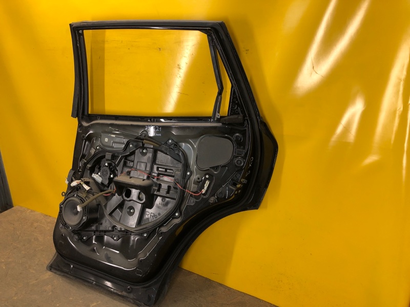 Дверь задняя правая CX-9 06-16