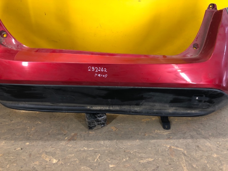 Бампер задний задний PRIUS 16-