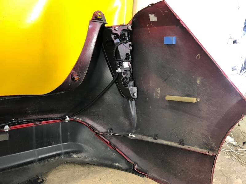 Бампер задний задний PRIUS 16-