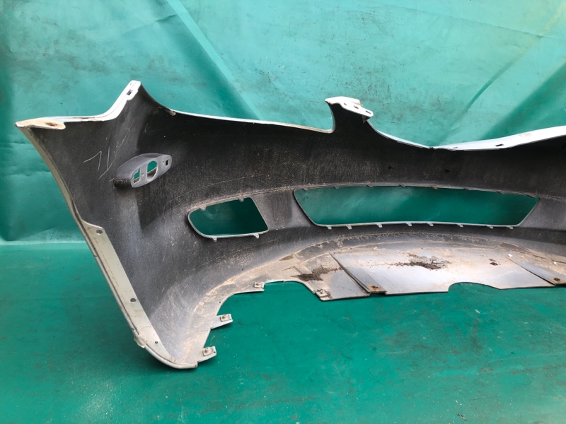 Бампер передний 6 GG 02-07 2003 2.3