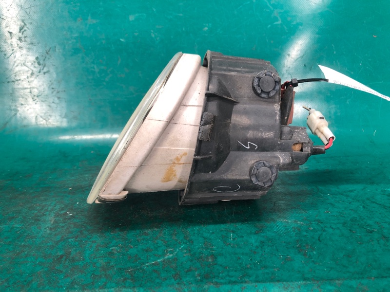 Противотуманная фара левая OUTBACK 03-09 BP 2005 2.5 EJ253