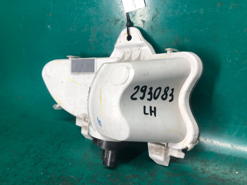 Повторитель поворота в бампер передний левый ENCLAVE 08-12 2008 3.6 LY7