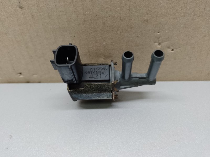 Клапан электромагнитный (вакуумный) INFINITI M35/M45 04-10 2004 3.5 VQ35DE 14930-CD700 Б/У