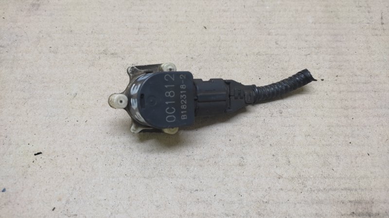 Датчик положения кузова MITSUBISHI LANCER X 10 07-15 8651A095 Б/У