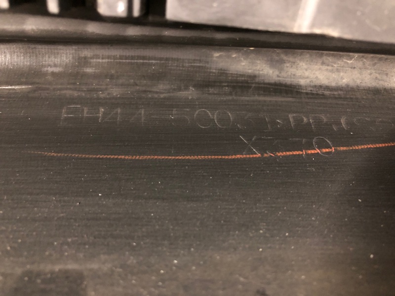 Бампер передний передний CX-7 06-12