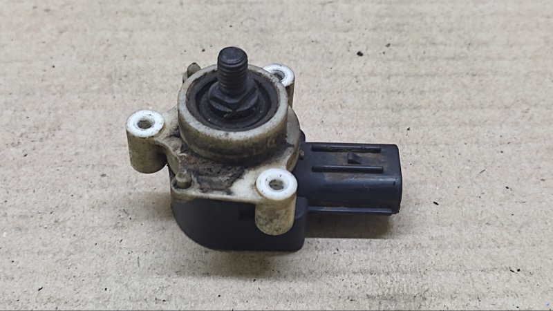 Датчик положения кузова MDX (YD2) 06-13